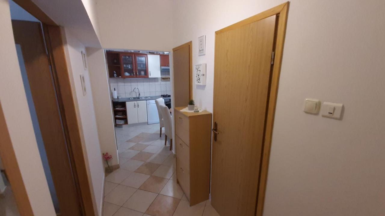 Apartman Pio Senj  Buitenkant foto